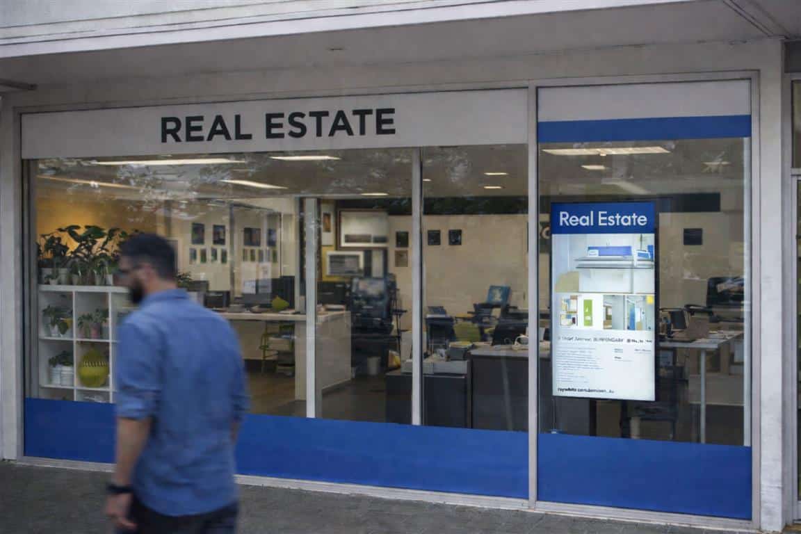 Digital Display for Real Estate Offices